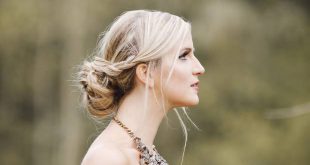 Hochzeit Frisuren: romantische Braut Hochsteckfrisur  